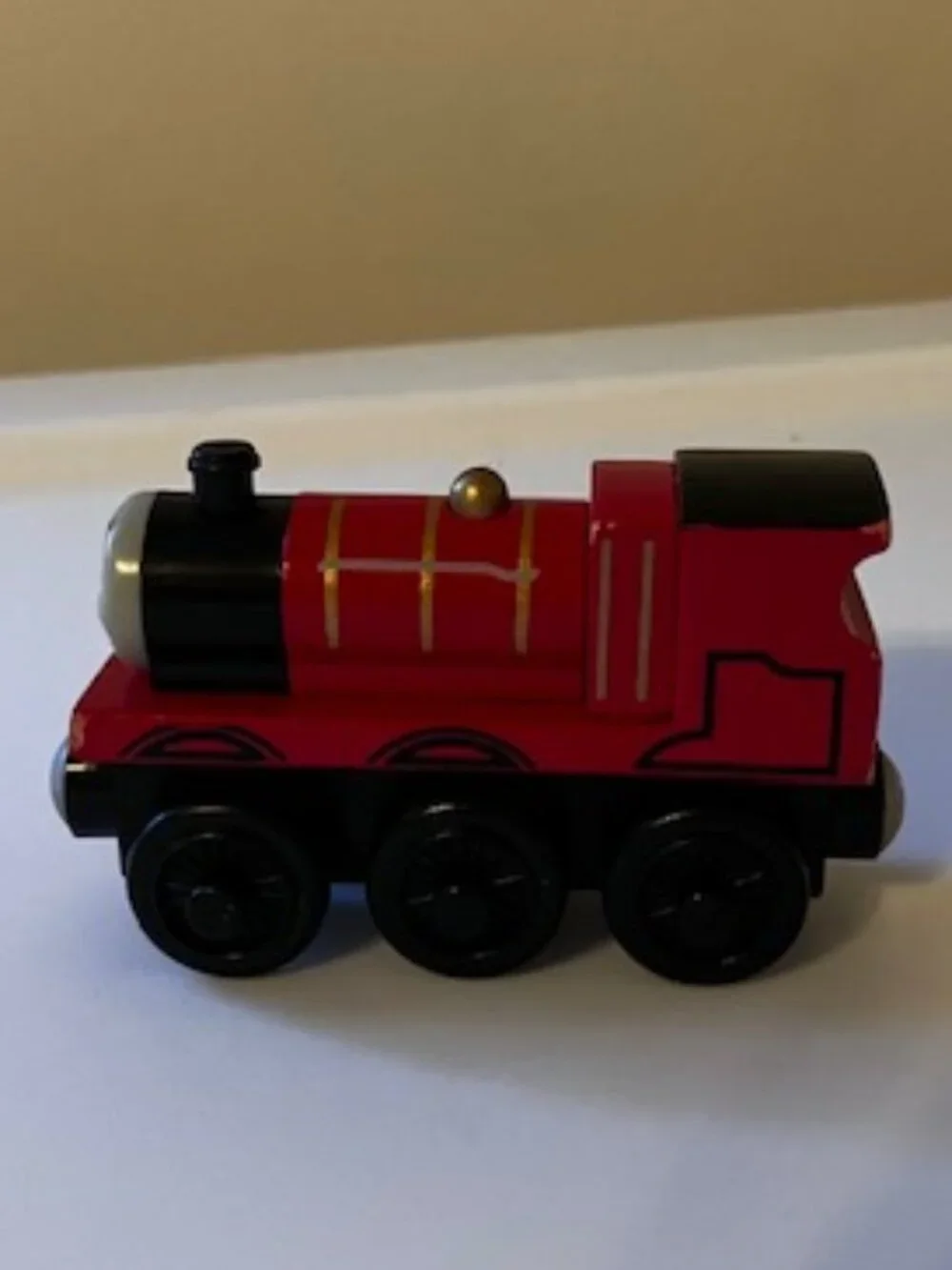 Thomas & Friends James the Red Engine Train